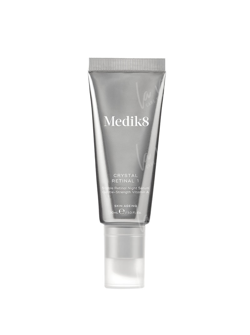 Medik8 - Crystal retinal 1 Stabilne i delikatne serum na noc z aldehydem retinowym 30 ml