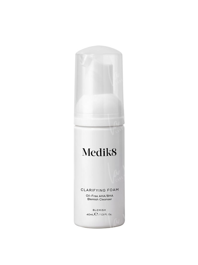 Medik8 - Travel size Clarifying foam Bezolejowa pianka oczyszczająca z kwasami AHA/BHA 40 ml